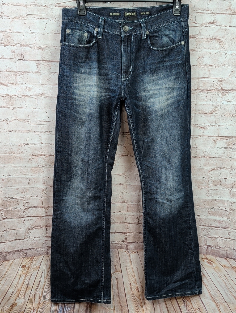 Helix Men's  Dark Blue Bootcut Jeans 32 X 32 New